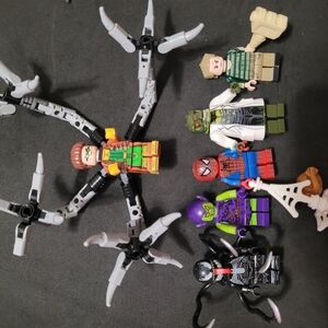 New Spiderman, Doc Oc, Green Goblin, Venom, Lizard & Sandman New Mini Figures